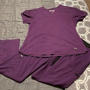 Greys anatomy scrubs